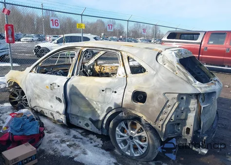 2024 Ford Escape Active z USA, uszkodzony, nr VIN 1FMCU9GN7RUB56383